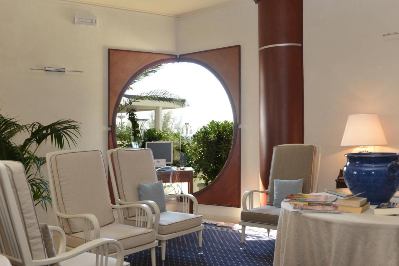 Hotel Anthony Lido di Jesolo Exterior photo